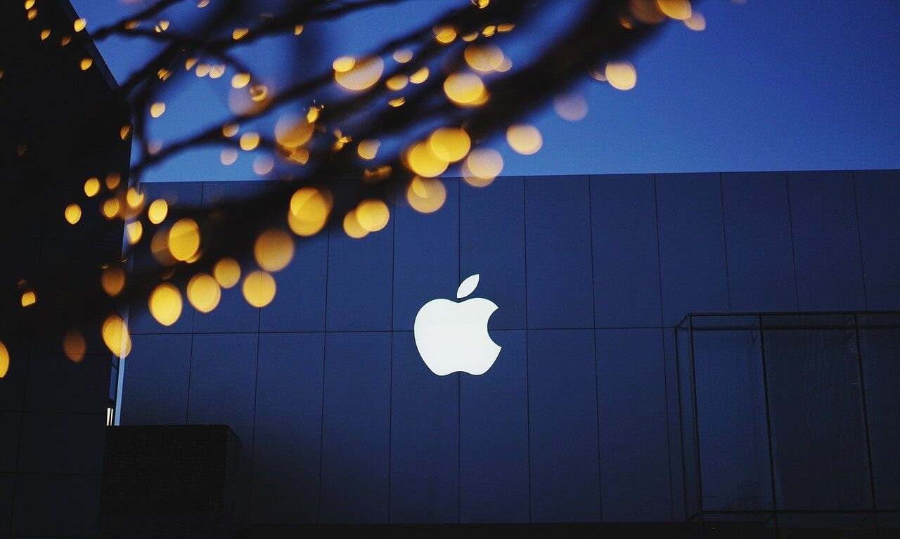 Apple случайно подтвердил релизы iPhone 12 и iPhone 12 Pro